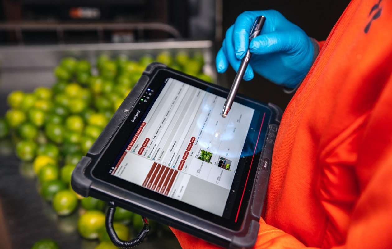 hea_hon_cold-chain-sol_q2-26_lp_support-photo_1